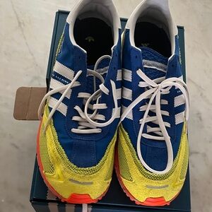 Adidas Vibrant Blue and Yellow Running Shoes